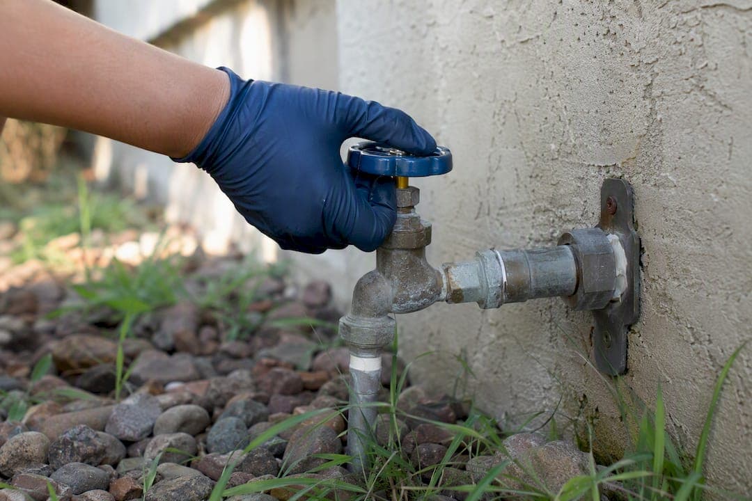 How to Shut Off Water to Your House Fast